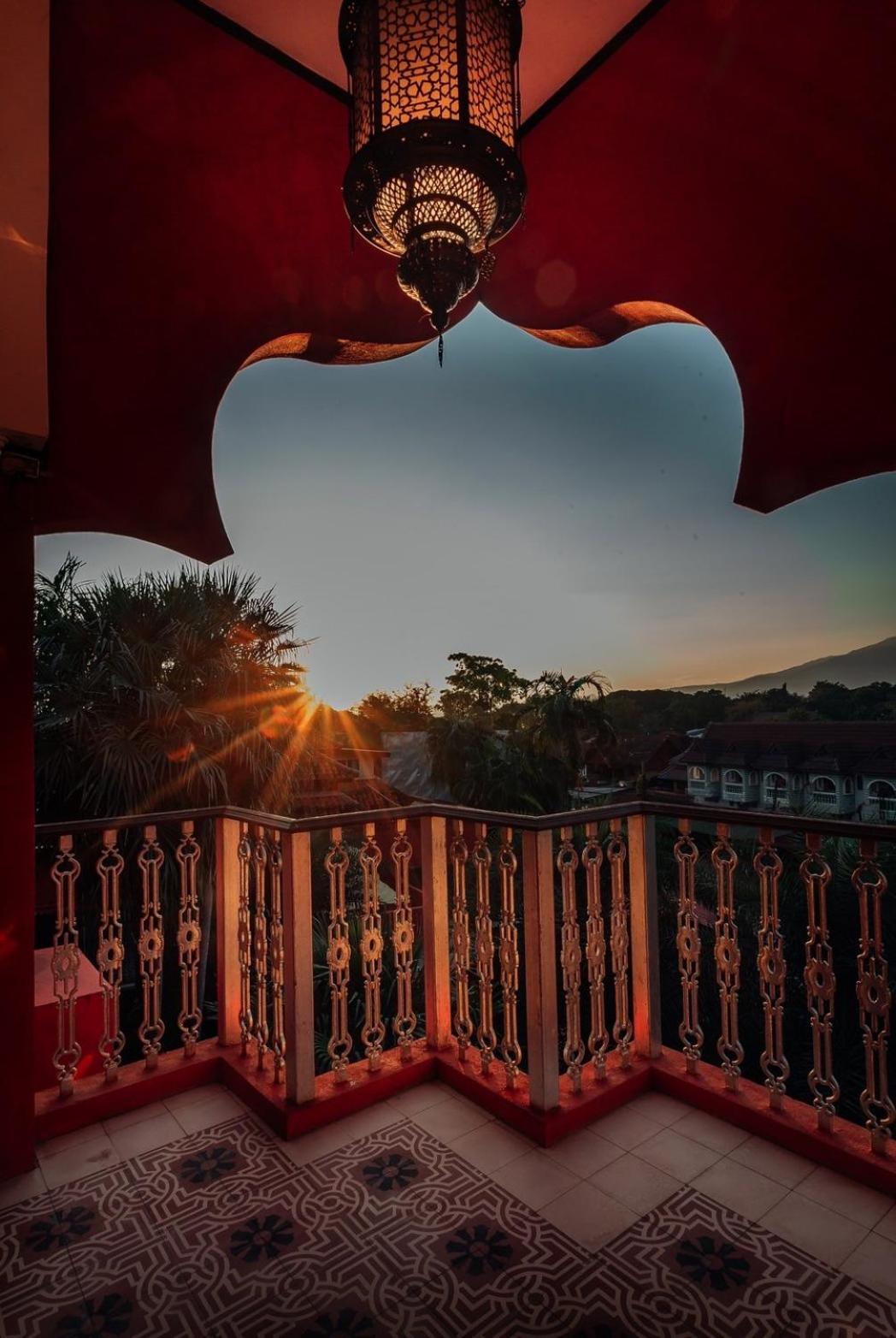 Sheik Istana Hotel Chiangmal شيانغ ماي المظهر الخارجي الصورة